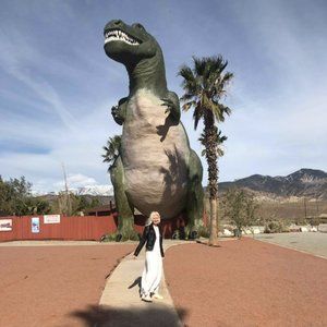 Meet your Posher, Britta.